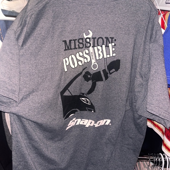 Snap on gildan t shirt size 3XL - Picture 2 of 3